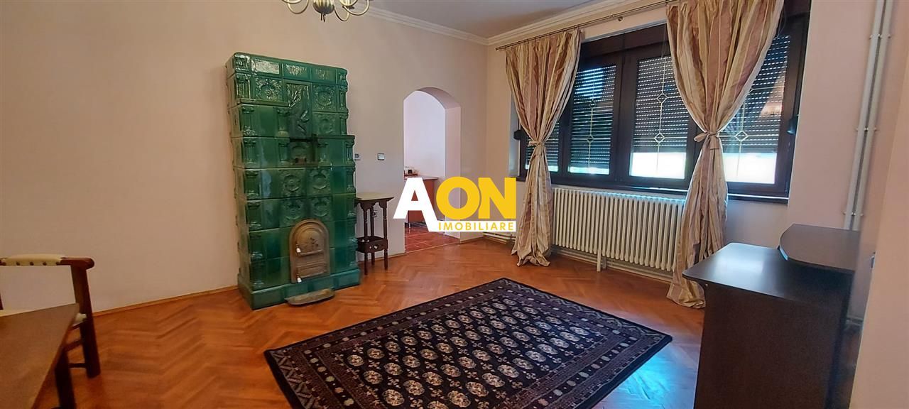 1/2 duplex  5 camere 232 mp teren cu garaj si curte ultracentral - Poză 6