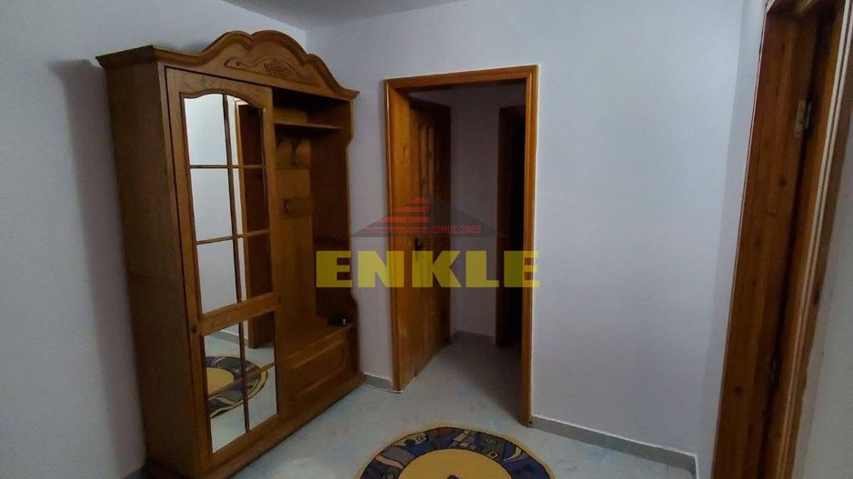 De vânzare apartament cu 2 camere, Zona Mihail Kogălniceanu - Poză 3