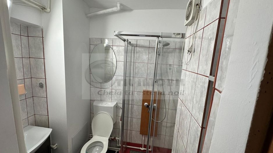 Apartament 97 mp, 4 camere decomandat, CUG-Selgros – 165.000 € - Poză 14