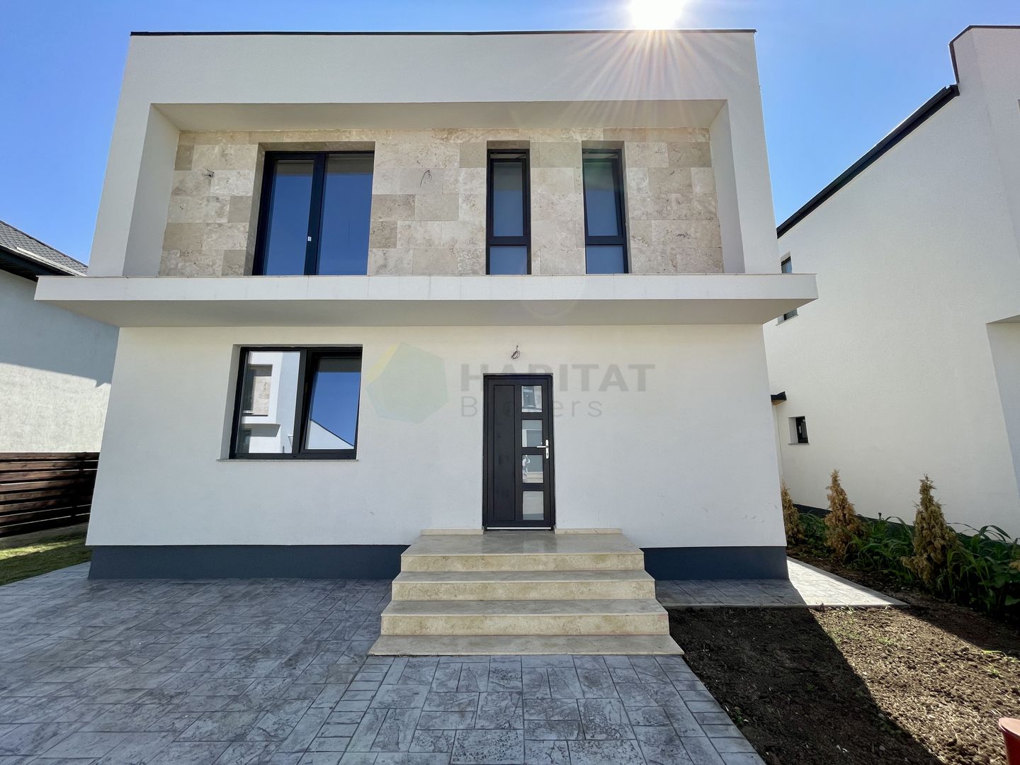 Vila in ansamblu in Tunari | Individuala, 5 camere. - Poză 7