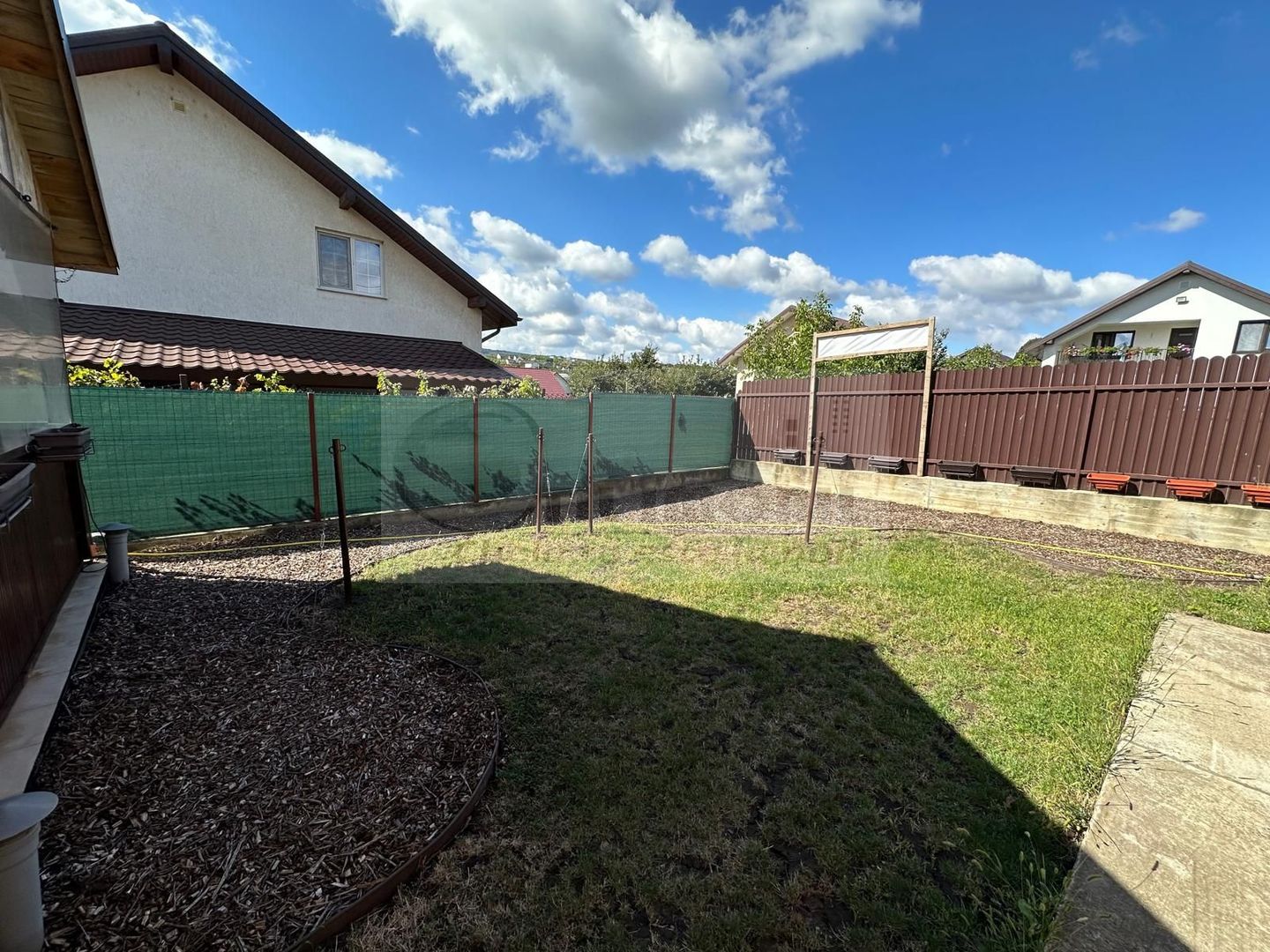 Casa individuala 159 mp + curte (total 450 mp) - Tomesti - 180.000 € - Poză 2