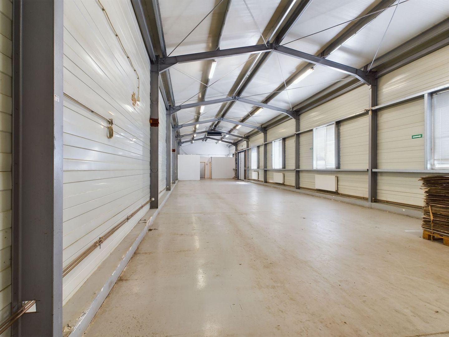 Hală modernă și funcțională în Dumbrăvița! - Poză 7