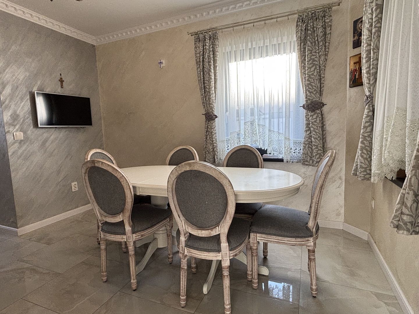 Casa INDIVIDUALA 6 camere, curte superba - zona Brana, Selimbar - Poză 12