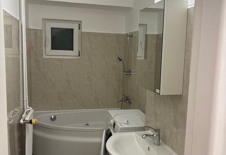 Apartament 3 camere de închiriat Tineretului Pet friendly - Poză 8