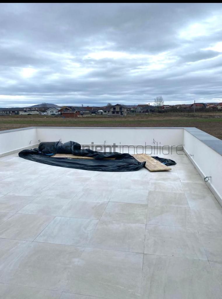 CASA INDIVIDUALA IN ORADEA - Poză 8