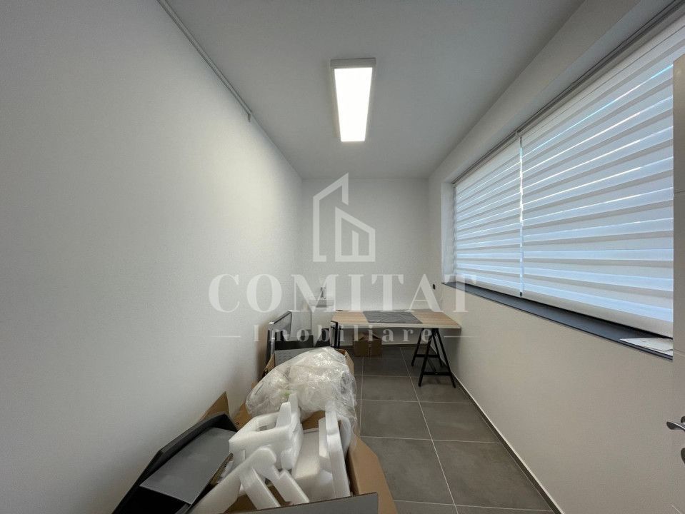 Clădire cu parcări ultracentral Cluj ideală clinică sau sediu - Poză 12