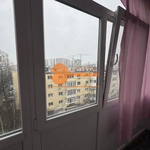 2 camere -9 minute de Metrou Gorjului - Poză 4