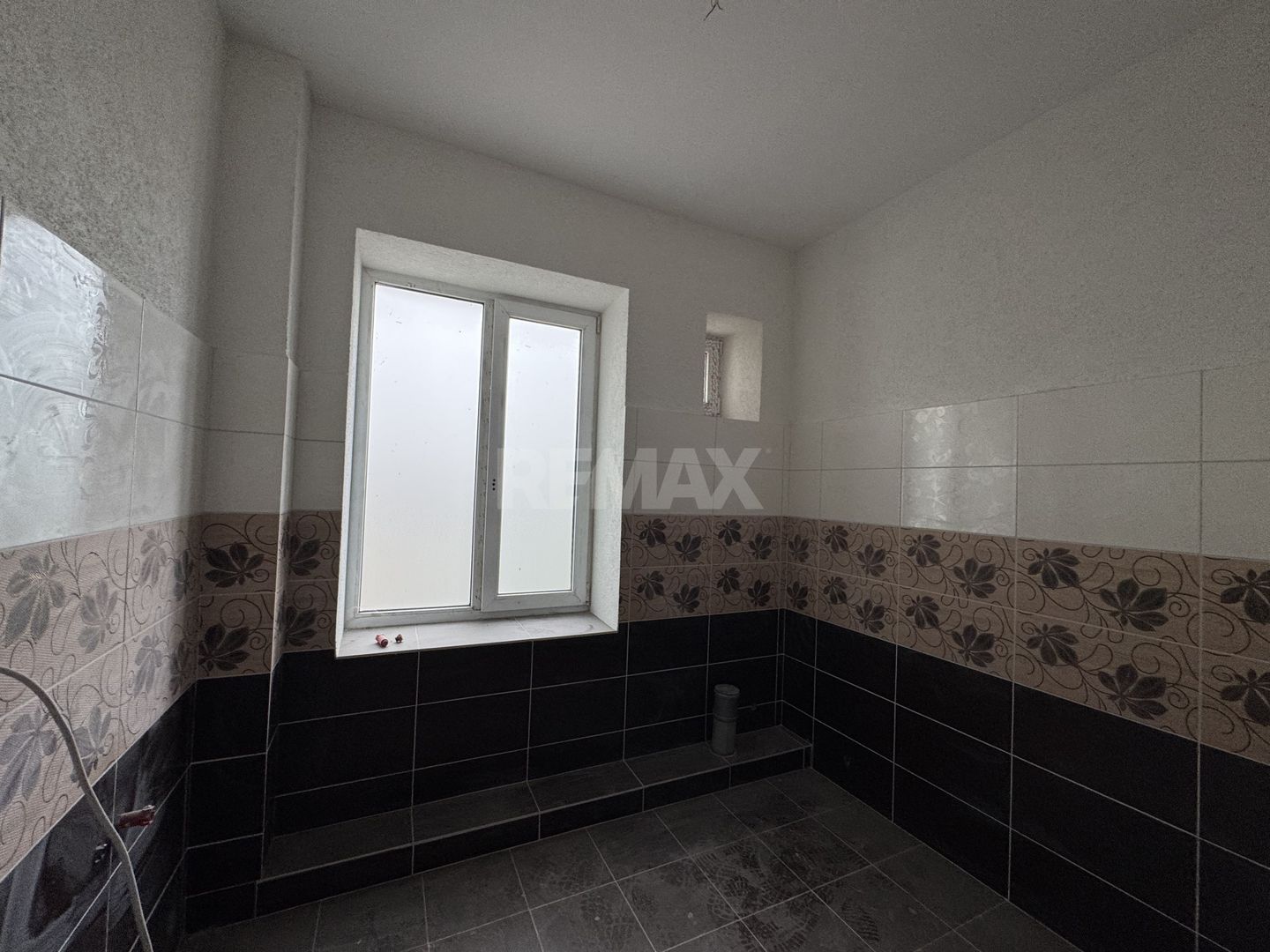Spațiul comercial in chirie Prima Linie! - Poză 8