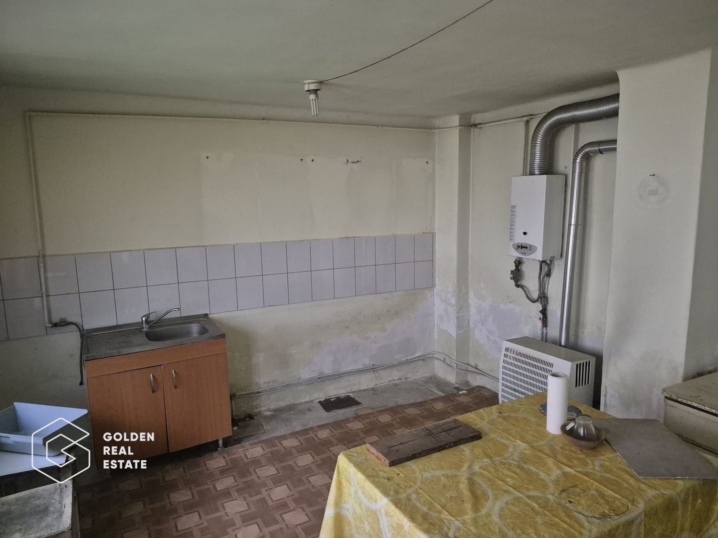 Casa cu 2 corpuri de cladire, Aradul Nou - Poză 6