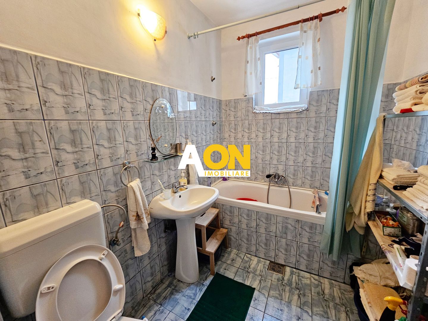 Casa 4 camere, toate utilitatile, 1650 mp teren, Lancram - Poză 11