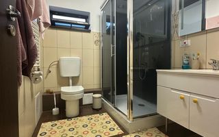 Casă individuală P+1E, construită în 2013–zonă liniștită, exclusiv de case - Poză 11