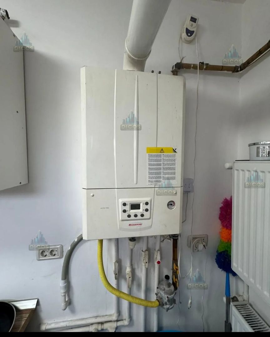 Casă cu mansardă și piscină de vânzare – Pictor Andreescu - Poză 17