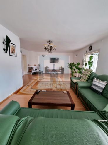 Casa/Villa 10 camere ,322 mp utili, teren 796 mp- zona 7 scari/ Sacele - Poză 4