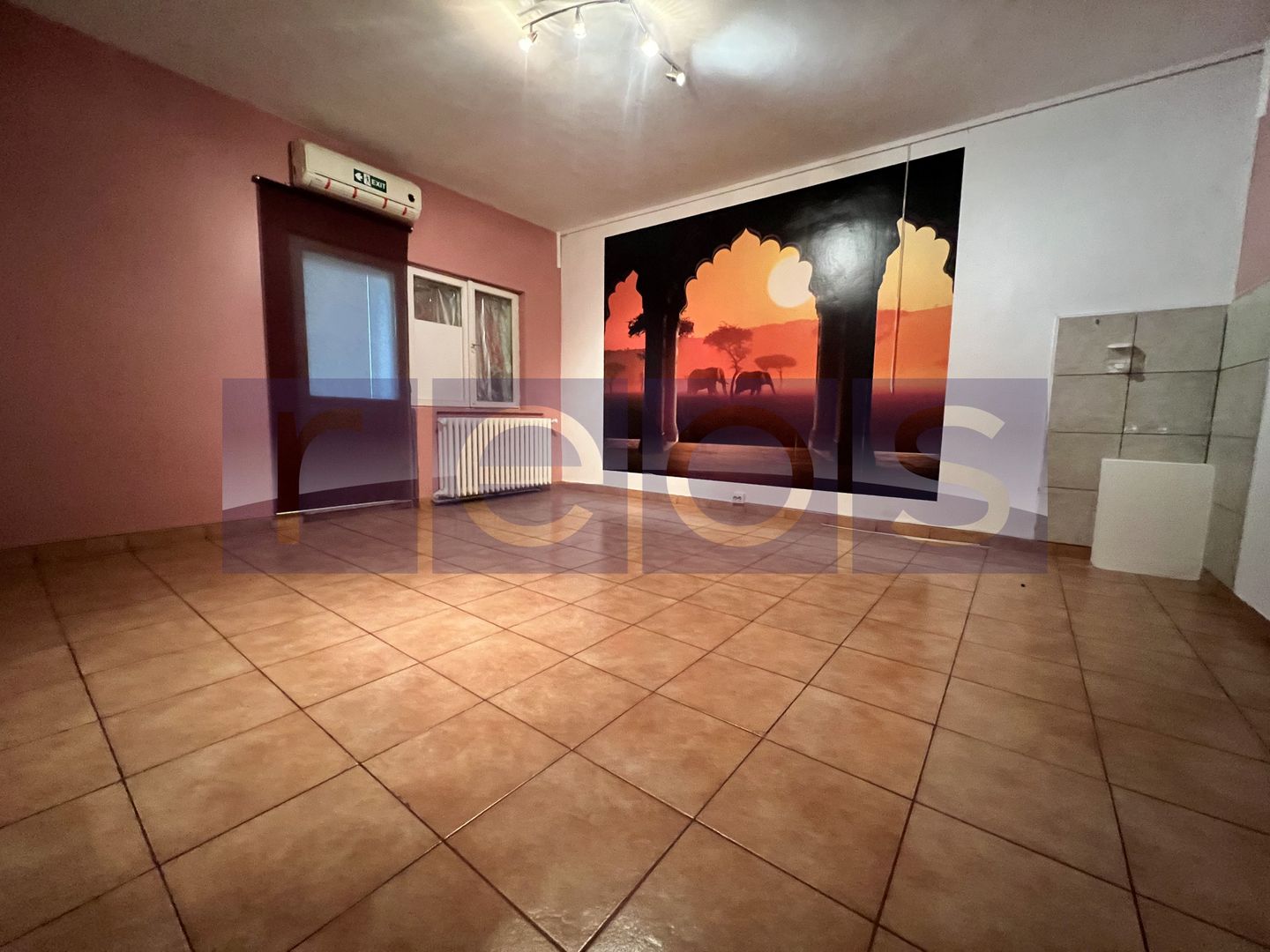 INCHIRIERE VILA | ZONA VITAN | 9 CAMERE - Poză 3