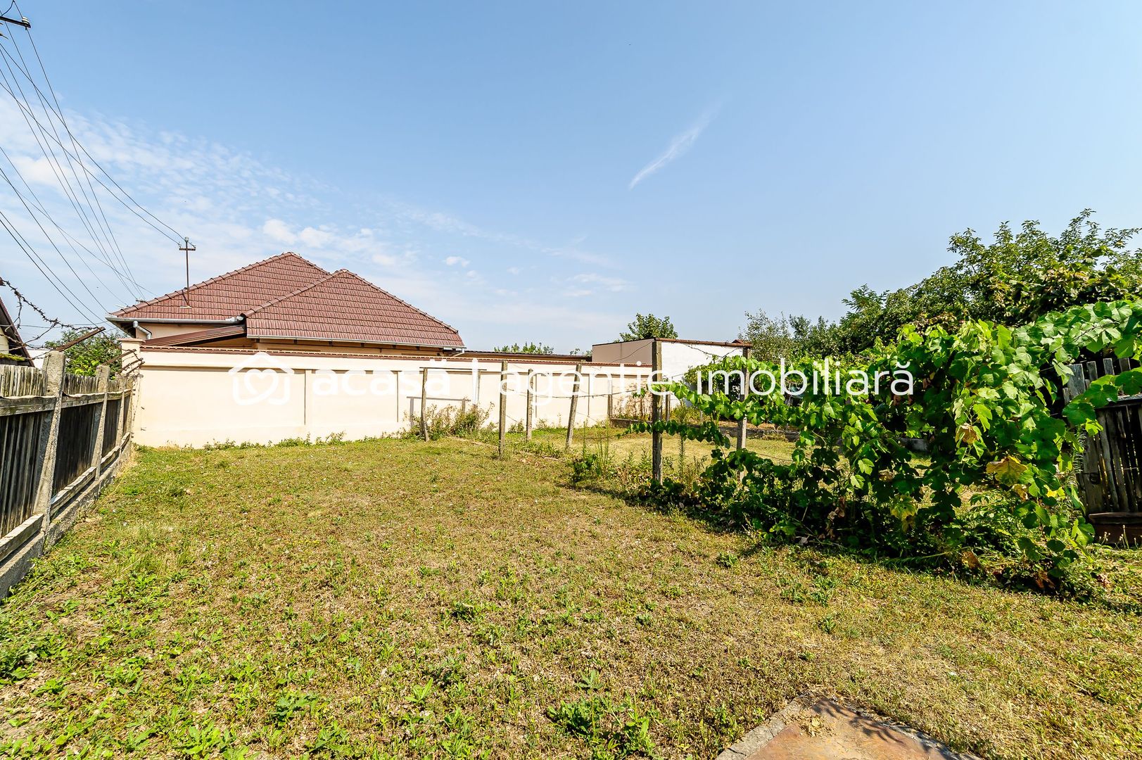 VANDUT! Casă  în Grădiște - Poză 6