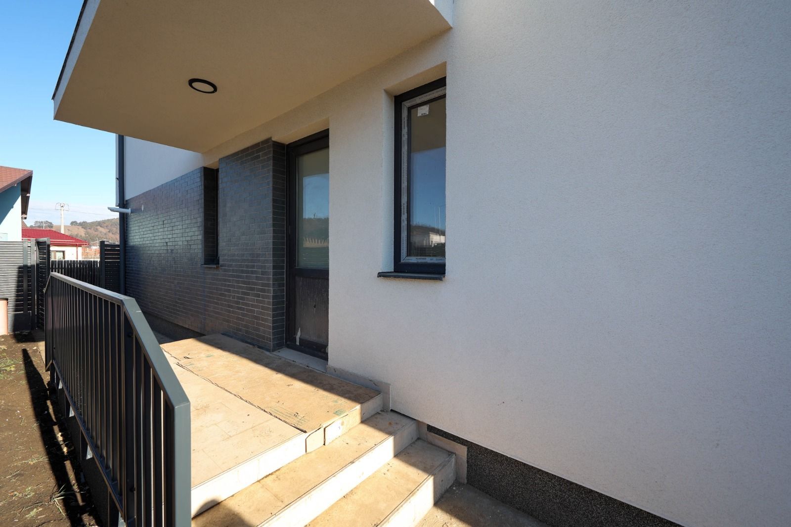 Casă Tip Duplex de Vânzare în Sânpetru | La Poalele Dealului Lempes - Poză 30