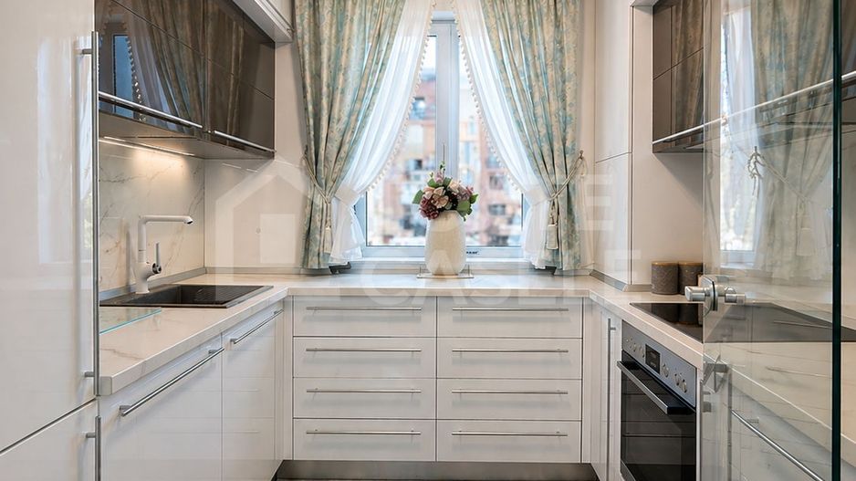 Apartament 3 camere, mobilat, utilat, garaj, zona Vivo - Poză 7