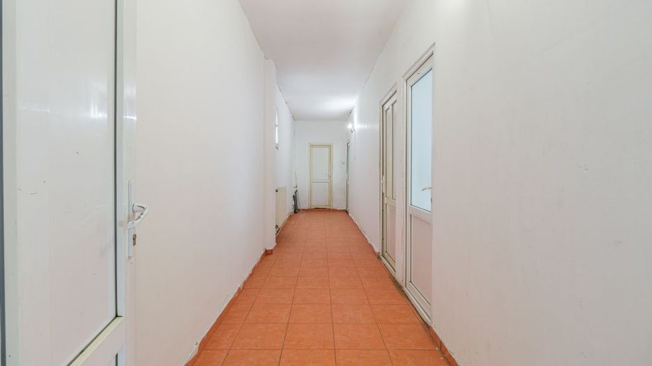 Spatiu de inchiriat la intrarea in Bragadiru - Poză 7
