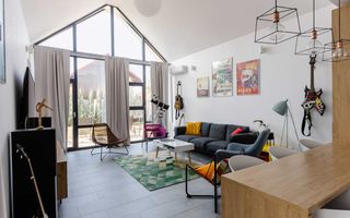 Casa moderna 5 camere, 3 bai, mobilata si utilata, Recea - Poză 4