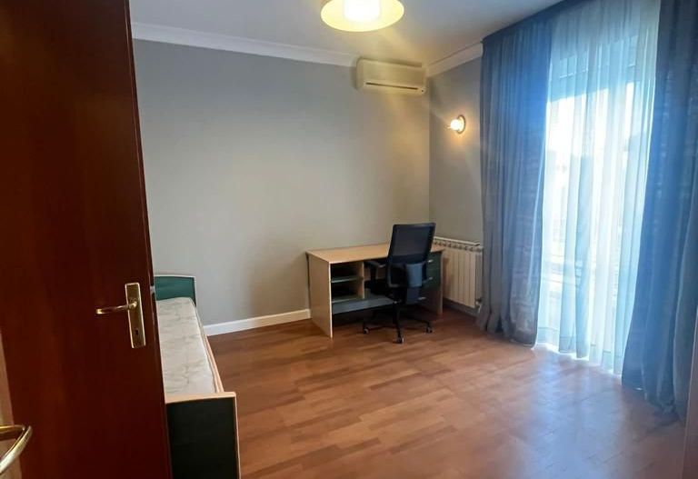 Vila 7 camere I Pipera - Poză 4