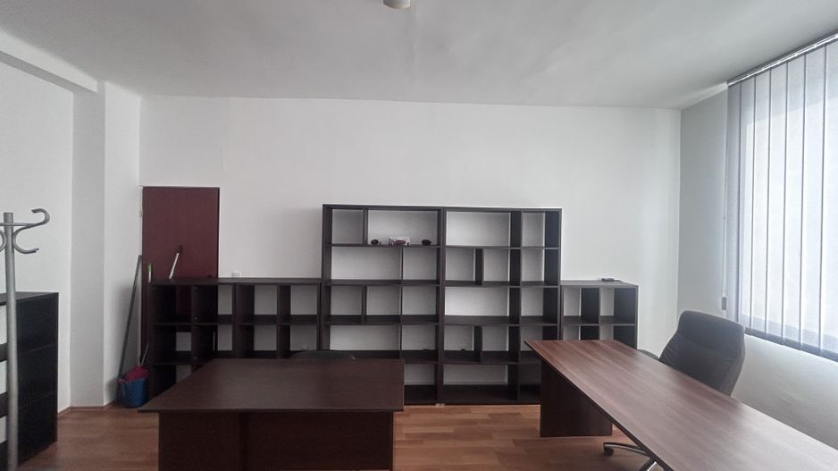 De închiriat spațiu de birouri - Poză 3