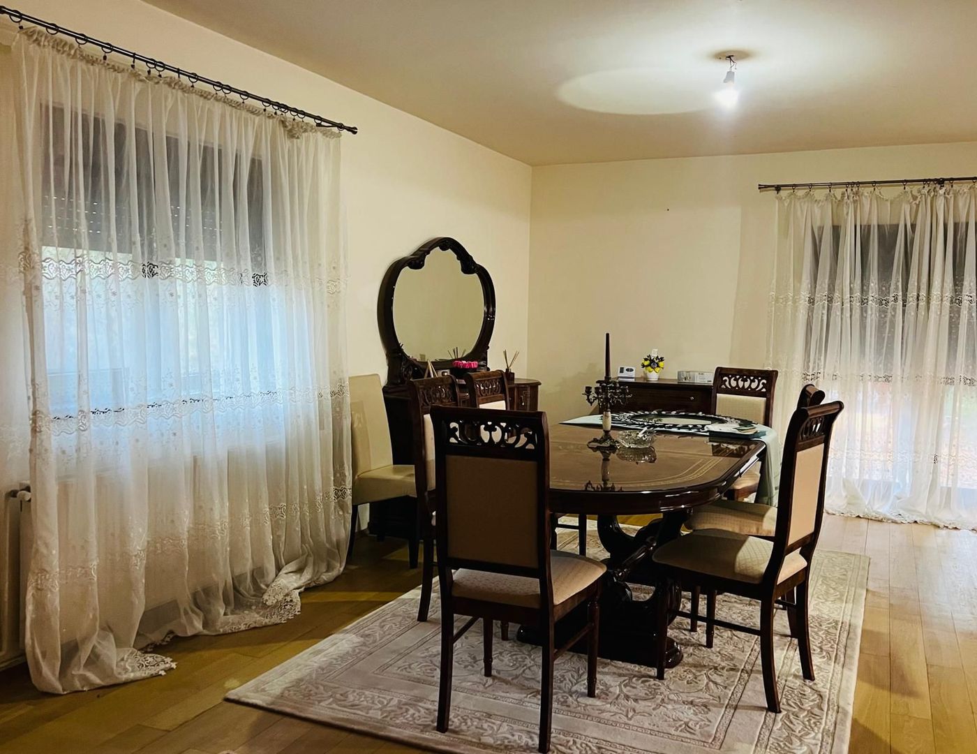 Casa individuala pozitie foarte buna si teren generos - Poză 5