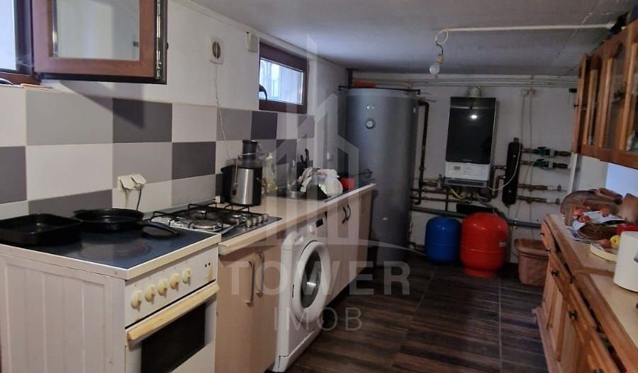 Casa individuala 10 camere Calea Poplacii - Poză 20