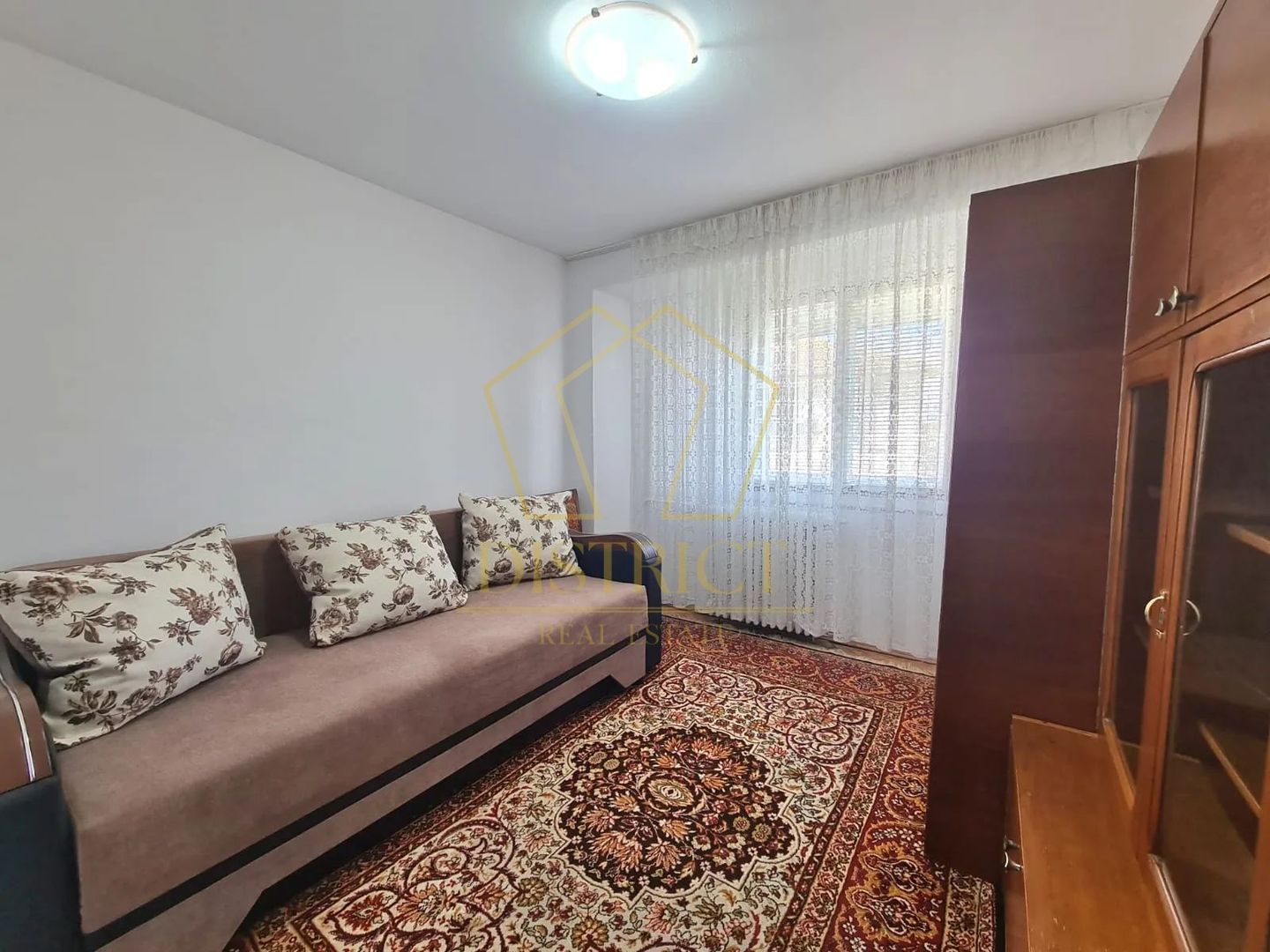 Apartament cu 3 camere decomandate in zona buna | Complex Studentesc - Poză 2