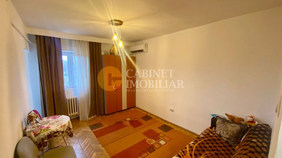 GARA - APARTAMENT 1 CAMERA - DECOMANDAT - Poză 1