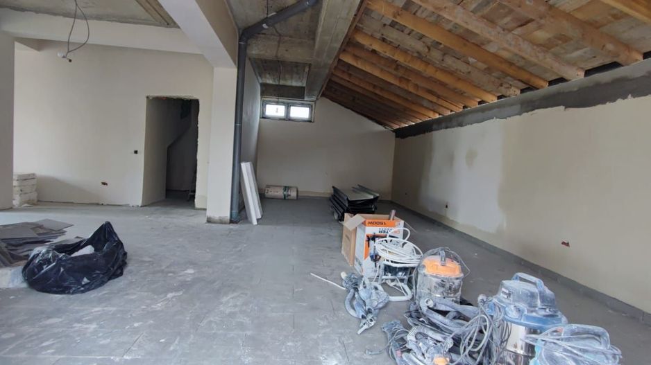 Stradal -Vad Comercial Vitrina - Poză 3