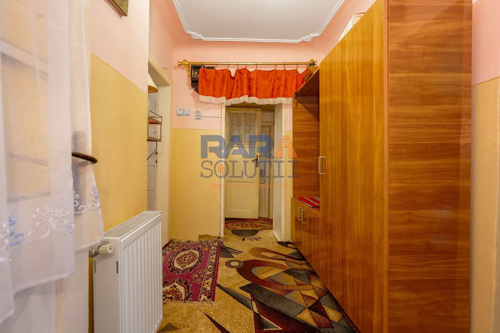 Casă în Roman, din cărămidă - Poză 10