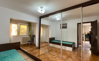 Apartament cu 3 camere, zona Scortarilor - Poză 6