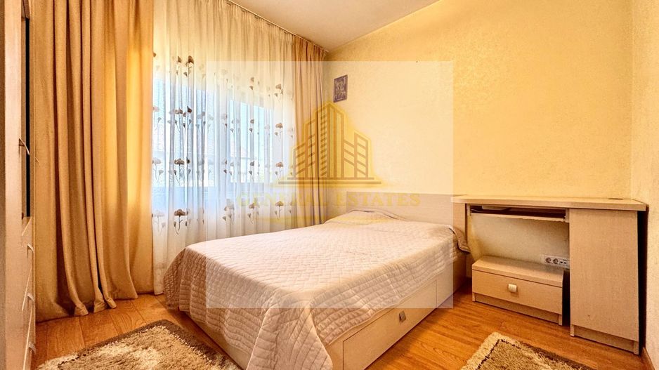 Vînzare Casă în 3 Nivele -Hlincea - 343 m.p. - Poză 4