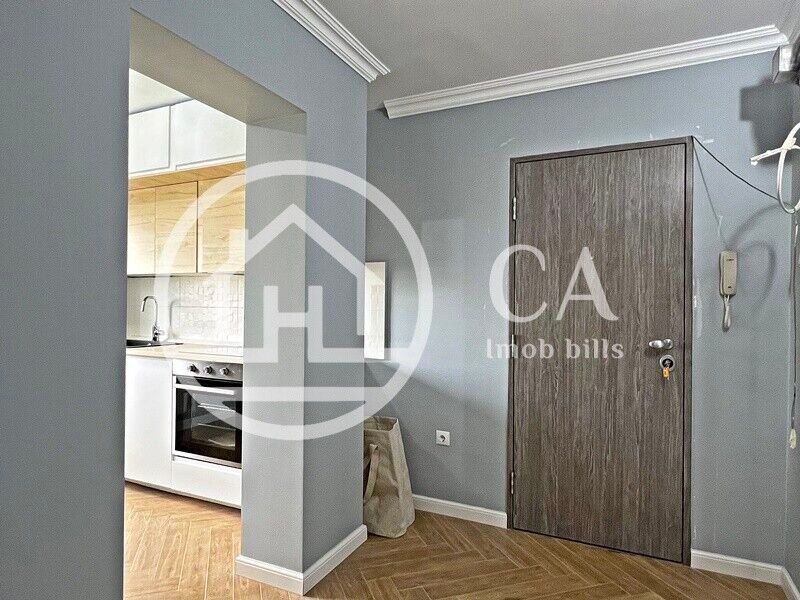 Apartament de vanzare cu 2 camere in zona Rogerius, Oradea - Poză 9