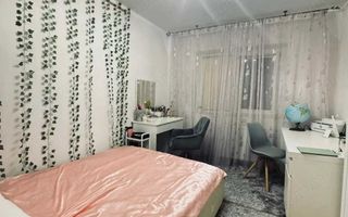 Apartament  3 camere zona Lunei - Poză 4