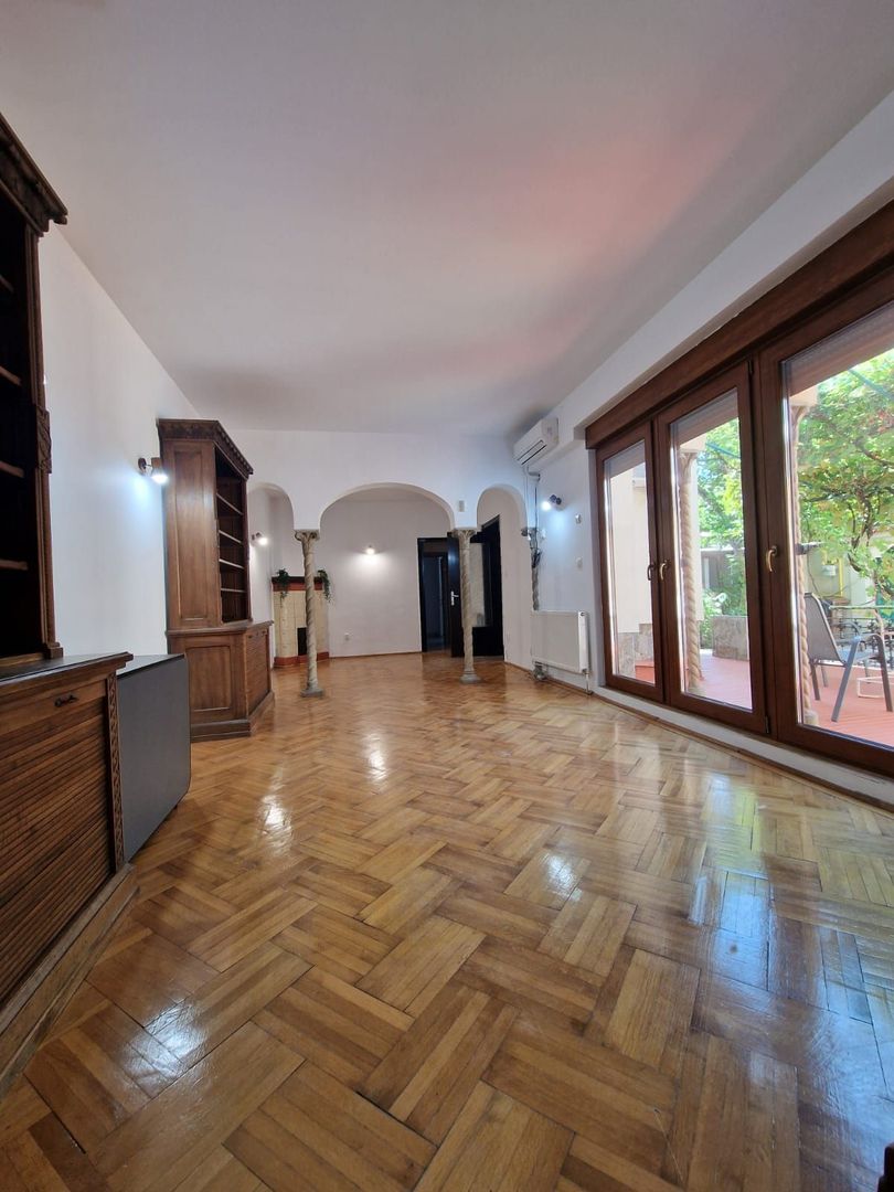 Vila 4 camere pretabila firma - Poză 15