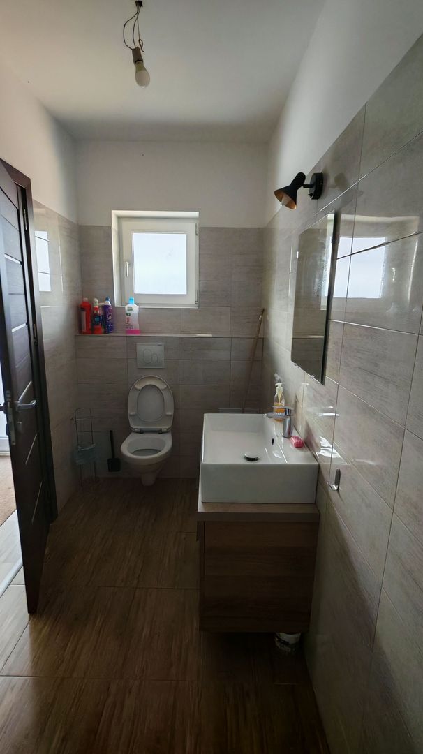 Vila tip duplex S+P+E cartier IZVOR Tarlungeni semimobilata179000 euro - Poză 26