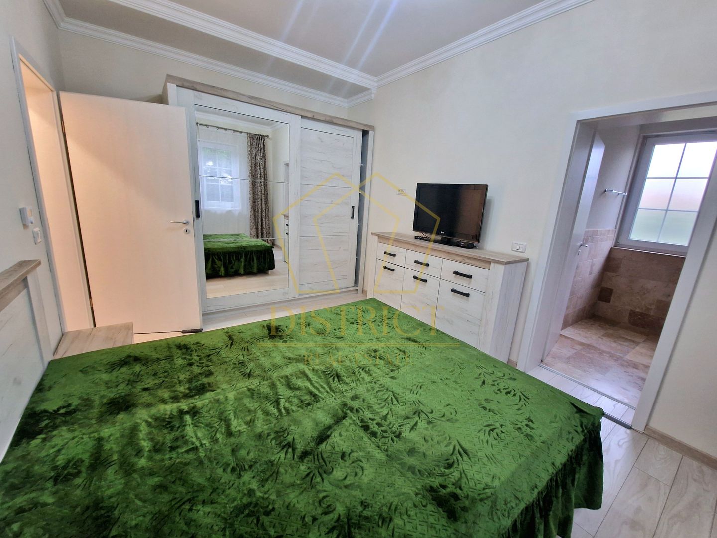 Duplex cu 4 camere si 2 bai | Urseni | Baza sportiva - Poză 4