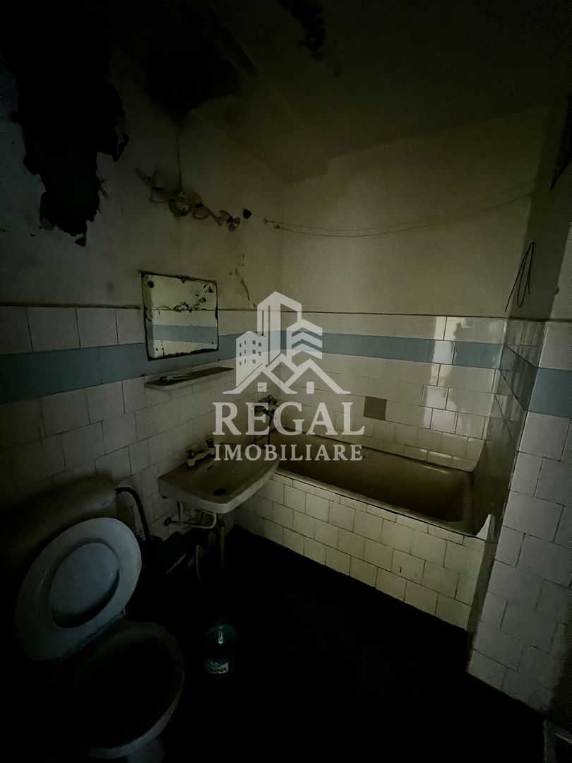 Apartament cu 2 camere și balcon mare, Micro 3 – pregătit ptr renovare - Poză 9