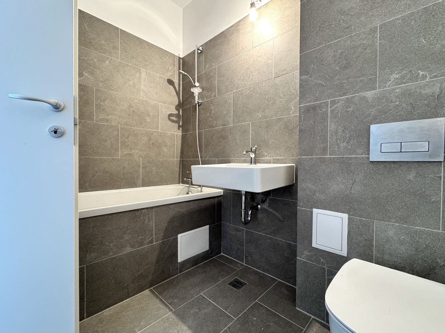 Apartament 4 camere Decomandat + Grădină Proprie - Atria Urban Resort - Poză 5