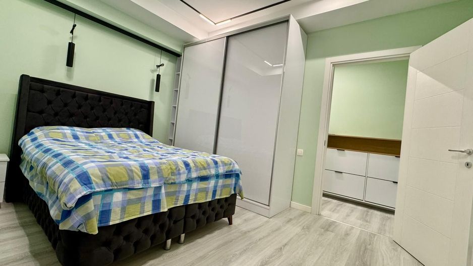 COSMOPOLIS - Apartament cu 3 camere si gradina, mobilat si utilat. - Poză 8