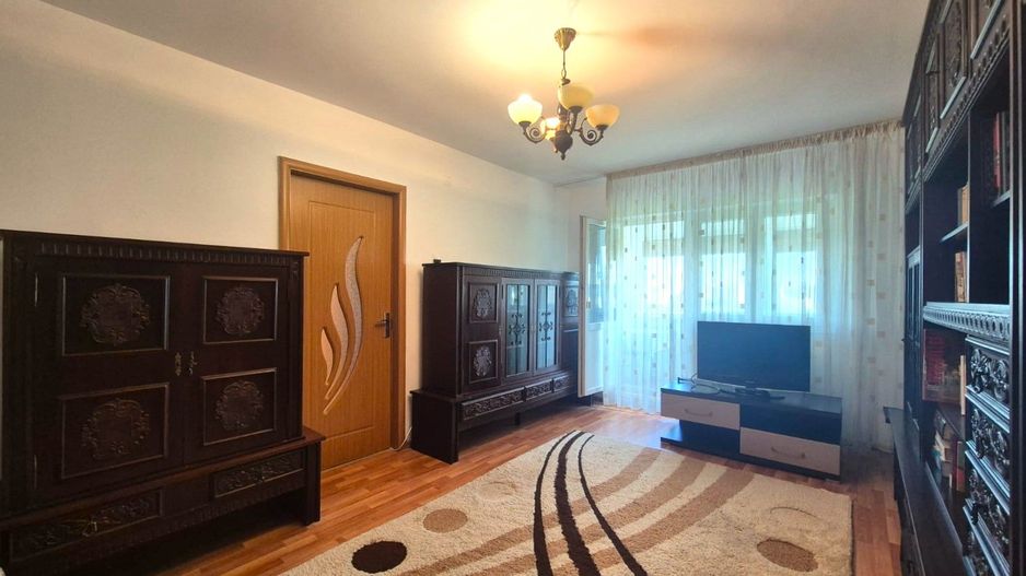 Centru Civic, apartament decomandat, ideal pentru un cuplu, pet friendly - Poză 9