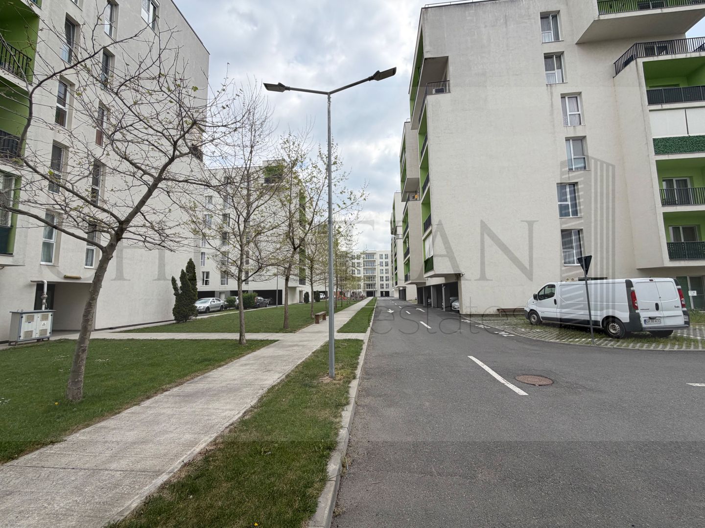 Studio First Use in Complex Quadra Trees - Parcare - Poză 17