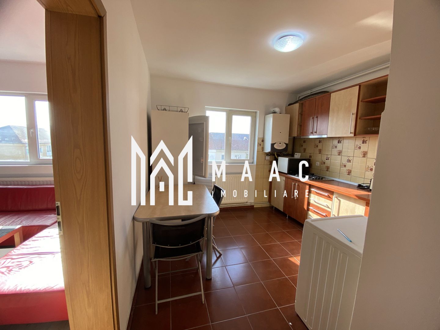 Apartament 3 camere | 71 MPU | 2 niveluri | Zona Strand - Poză 2