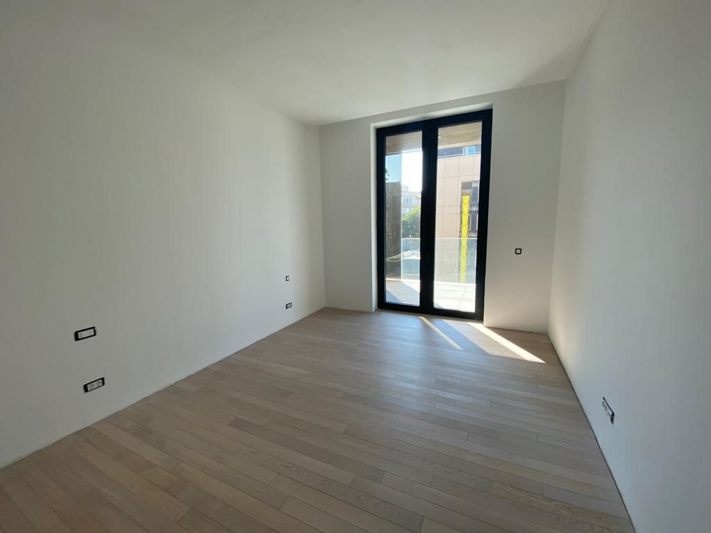 Apartament  Exclusivist de 4 camere spațios și luminos - Poză 15