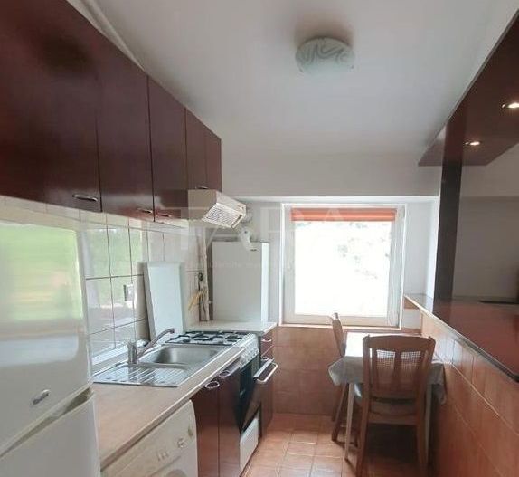 Garsonieră mobilată, 28 mp, aproape de Auchan Iris. - Poză 4