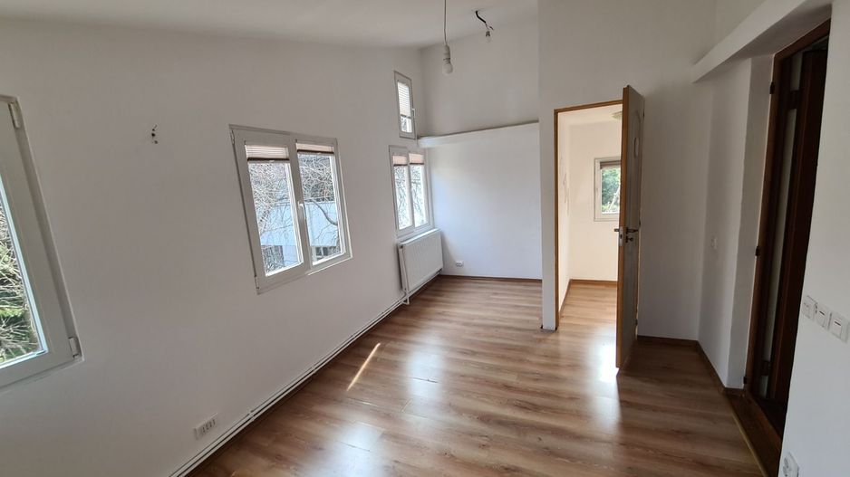 CASA COCHETA 4 CAMERE +LOC DE PARCARE || BANEASA - Poză 8