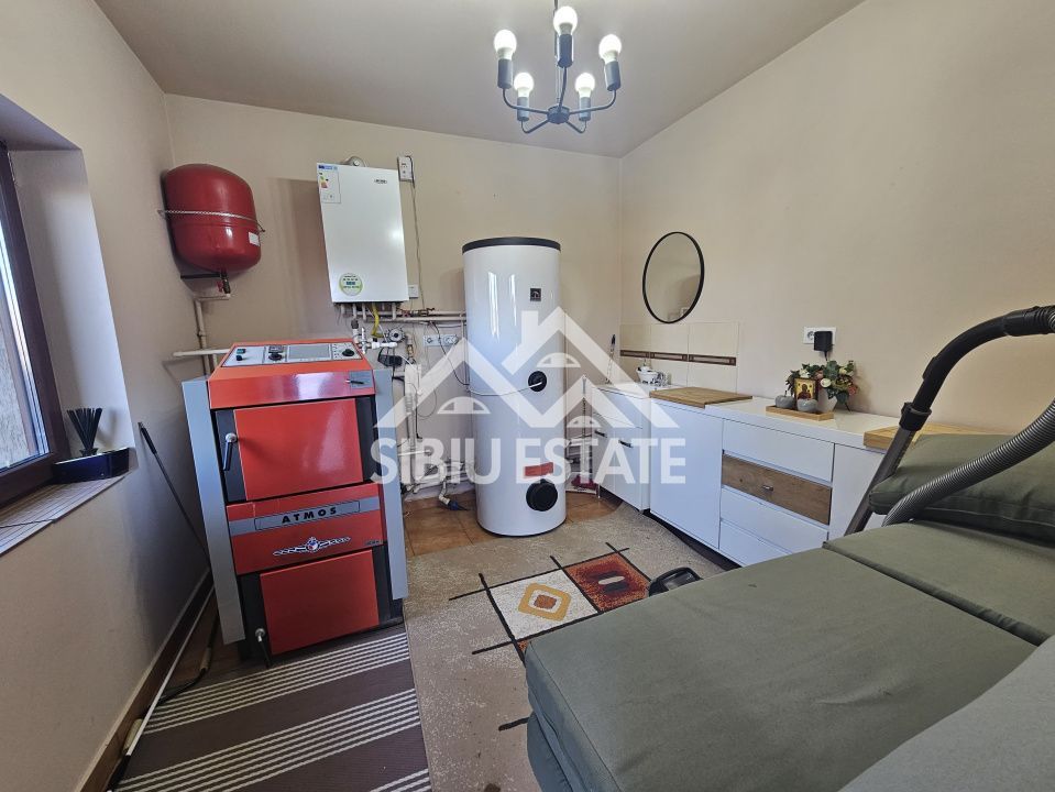 Casa individuala cu garaj in Sura Mare, SIbiu - Poză 10