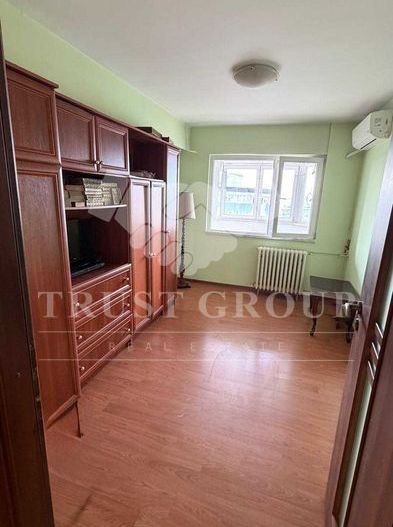 Apartament 3 camere Titulescu | Imobil 1981 - Poză 8