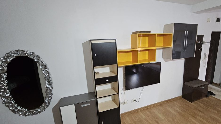 Giroc-Eso | 2 Camere | Mobilat si Utilat | Rulouri Exterioare | Loc de parcare - Poză 3